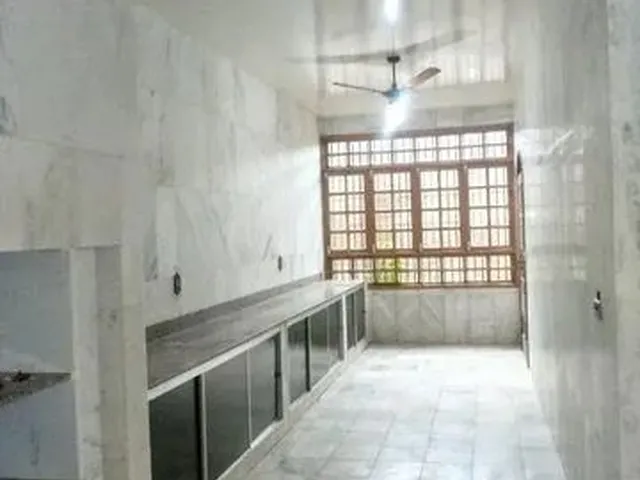 Imagem 8: Vendo Casa em 02 Lotes com 06 Quartos em Piúma