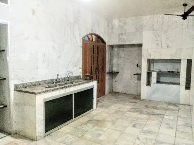 Imagem 16: Vendo Casa em 02 Lotes com 06 Quartos em Piúma