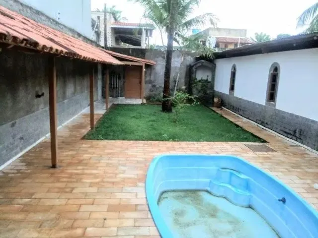 Imagem 9: Vendo Casa em 02 Lotes com 06 Quartos em Piúma