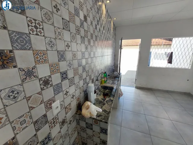 Imagem 12: Venda de casa no bairro Jardim Planalto, com 3 quartos sendo 1 suíte, e pertinho do