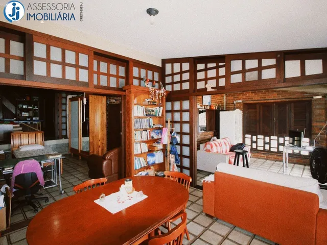Imagem: Casa duplex em Ponta Negra, pertinho da