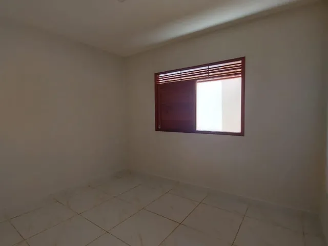Imagem 3: Venda de casa em Parnamirim, perto do CT do América, com 2 quartos sendo 1 suíte, pelo