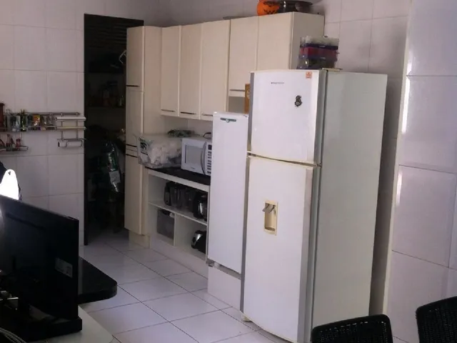 Imagem 11: Venda de casa em Lagoa Nova, com 4 quartos, sendo dois suítes, em ótima localização