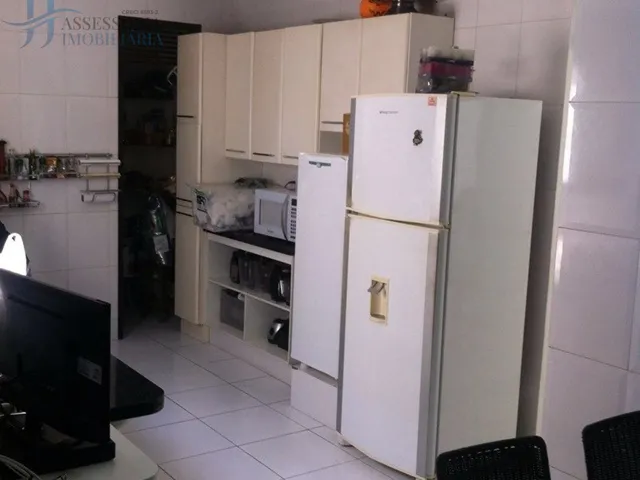 Imagem 5: Venda de casa em Lagoa Nova, com 4 quartos, sendo dois suítes, em ótima localização