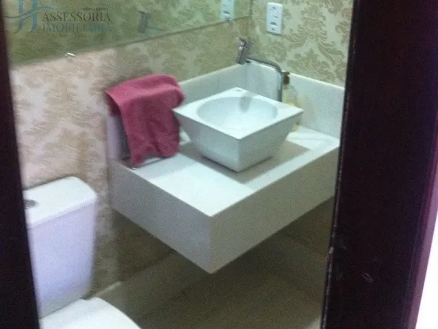 Imagem 8: Venda de casa em Lagoa Nova, com 4 quartos, sendo dois suítes, em ótima localização