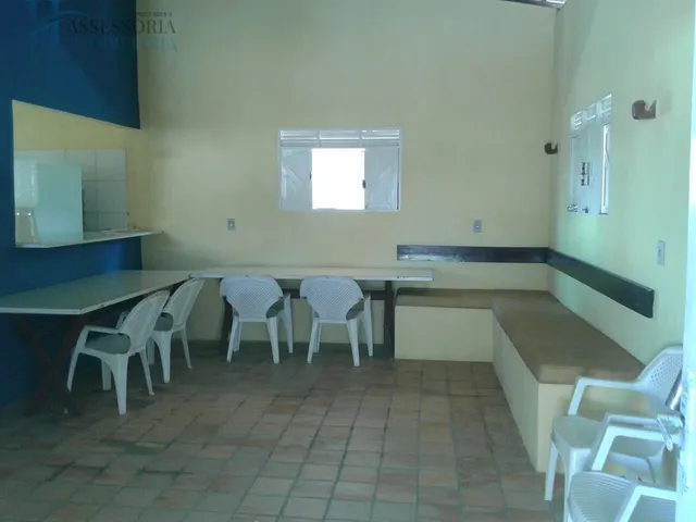 Imagem: Venda de casa na praia de Camurupim, com