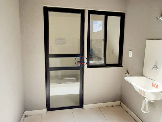 Imagem 8: Casa triplex com 3 quartos, sendo 2 suítes, no condomínio Porto Boulevard 3