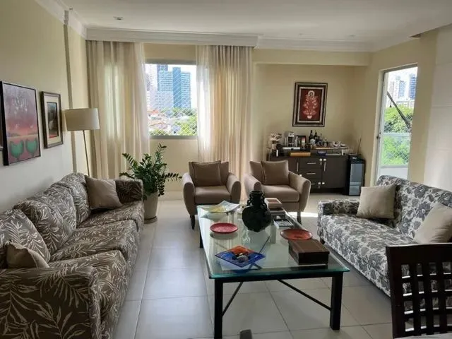 Imagem: Condomínio Edf. Jardim Itaigara 4/4 e Suíte