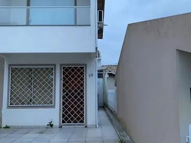 Imagem: Casa com 2 Quarto(S) e 2 Banheiro(S) para