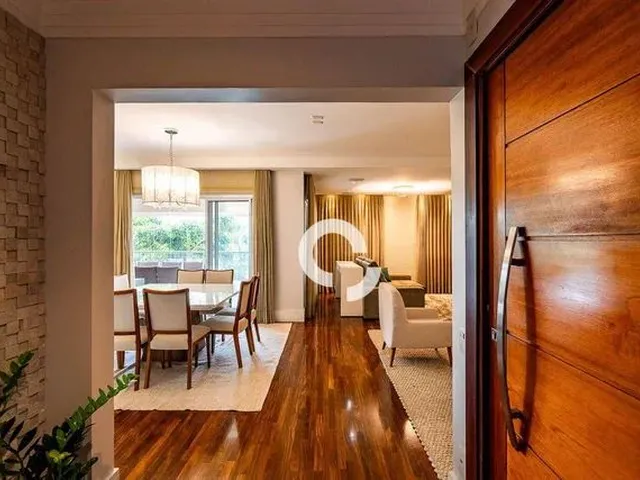 Imagem: Apartamento com 4 Suítes para Alugar, 240