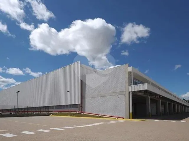 Imagem: A casa em condomínio possui 1 Dormitório, 1 Banheiro,