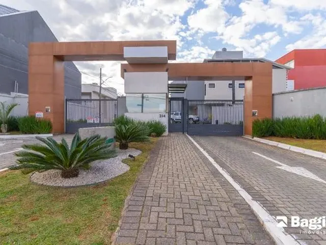 Imagem: Casa de 4 Quartos para Alugar no Bairro