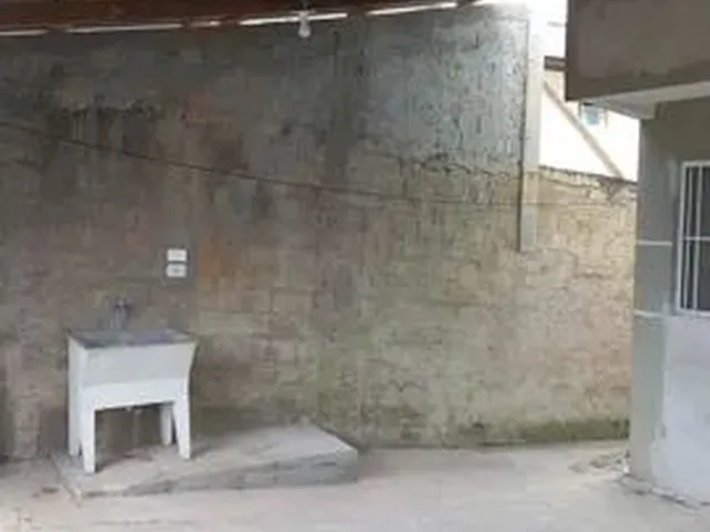 Imagem 2: Aluga-Se Casa para Casal em Colombo