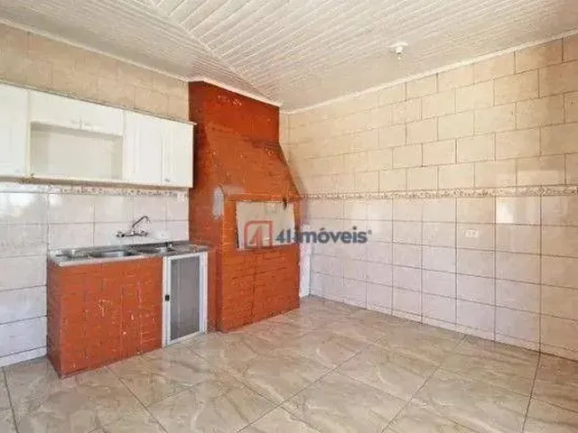 Imagem 12: Sobrado com 3 Dormitórios para Alugar por R$ 3.200/Mês - Sítio Cercado - Curitiba/Pr
