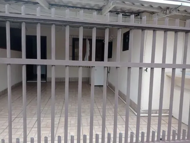 Imagem: Casa Mobiliada 2 Qtos Próx Tupy Komprão