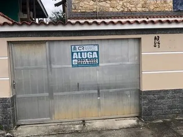 Imagem: Casa com 2 Quartos, Aluguel por R$ 1.300/Mês