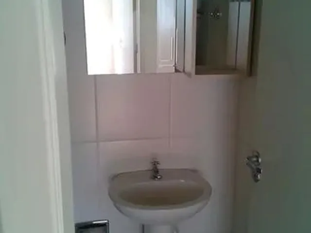 Imagem 7: Apartamento no Hauer, 2 Quartos Sendo 1 Suítes