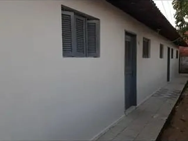 Imagem 1: Vende-Se Condomínio com 4 Casas para Aluguel