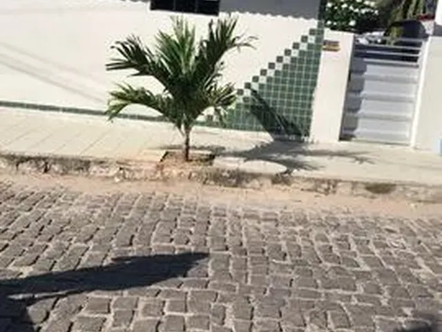 Imagem 4: Vende-Se Condomínio com 4 Casas para Aluguel