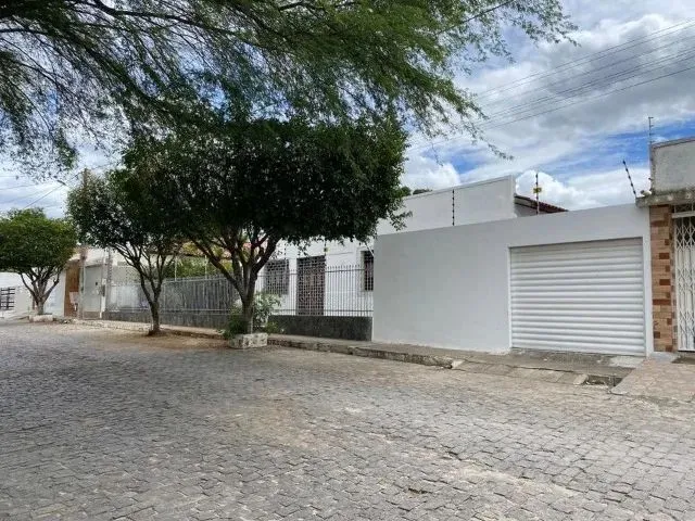 Imagem 2: Casa À Venda em Itaberaba 5 Quartos