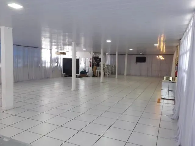 Imagem: Alugo Este Ponto