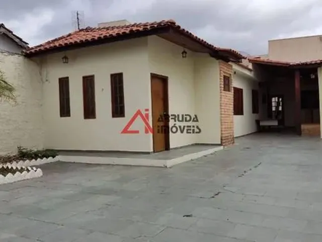 Imagem: Casa com 4 Dormitórios À Venda, 147 M²