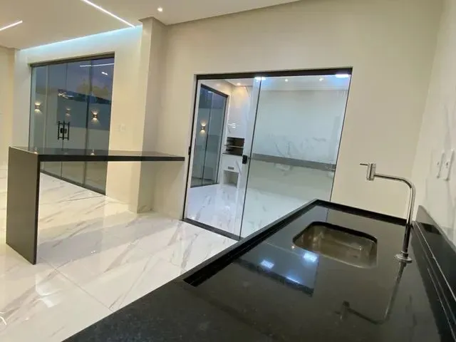 Imagem 5: Casa 2 Pavimentos na Av. Curua-Una