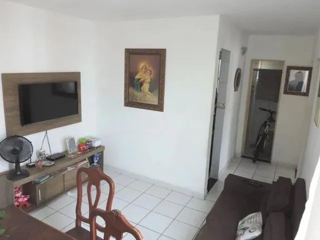 Imagem: Apartamento com 2 Dormitórios À Venda