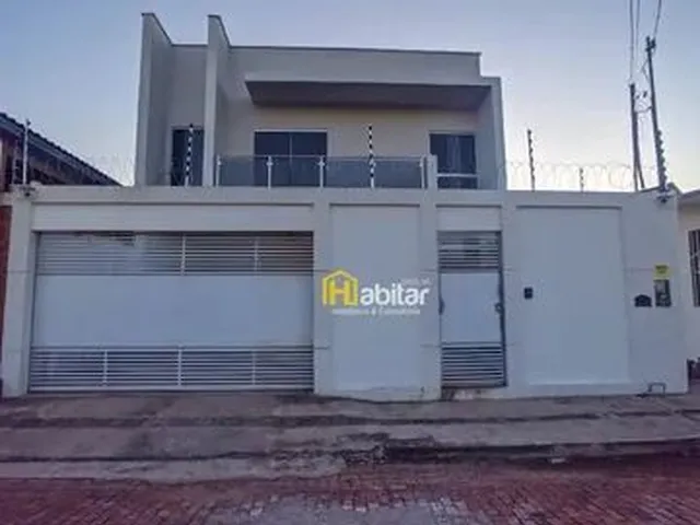 Imagem: Sobrado com 3 Dormitórios À Venda, 220