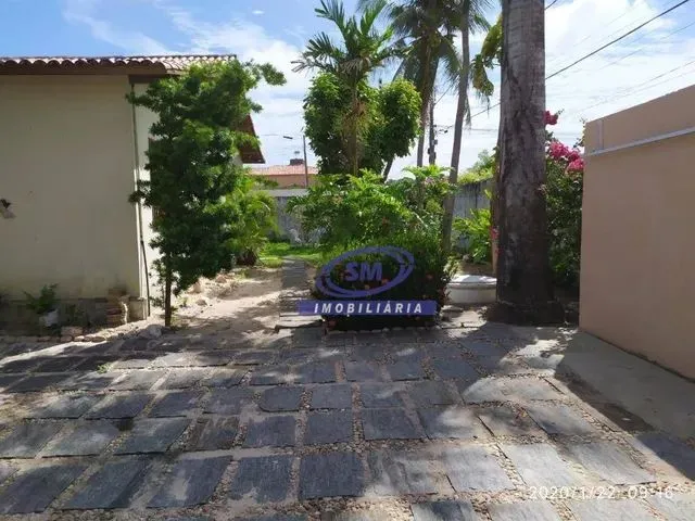 Imagem 5: Casa com 3 Dormitórios À Venda, 330 M² por R$ 700.000,00 - Edson Queiroz - Fortaleza/Ce