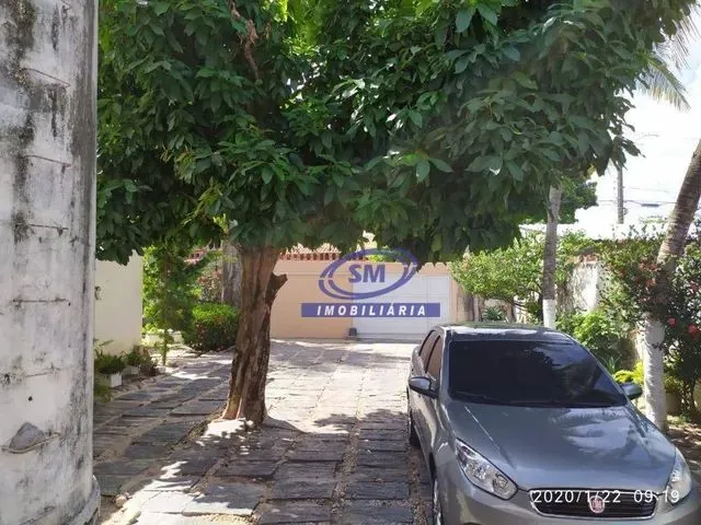 Imagem 9: Casa com 3 Dormitórios À Venda, 330 M² por R$ 700.000,00 - Edson Queiroz - Fortaleza/Ce