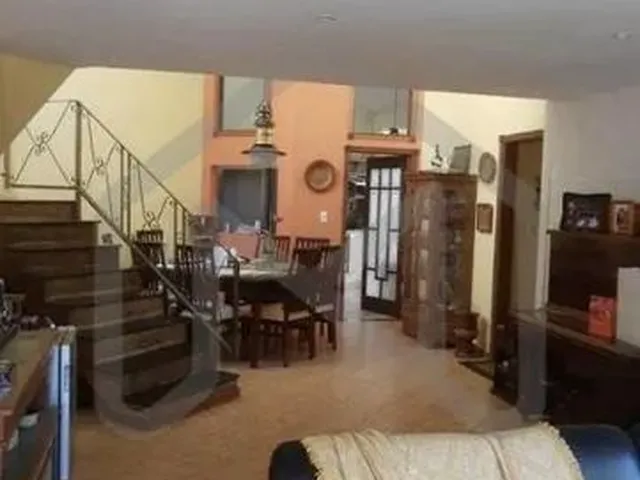 Imagem: Casa Térrea - 03 Dormitórios - Jardim