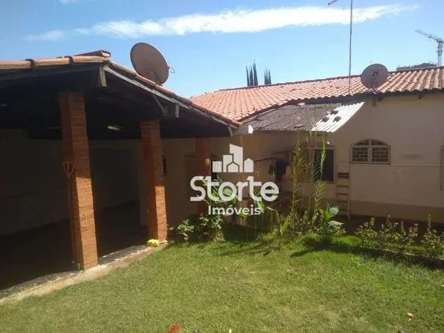 Imagem: Casa com 3 Dormitórios para Alugar, 280