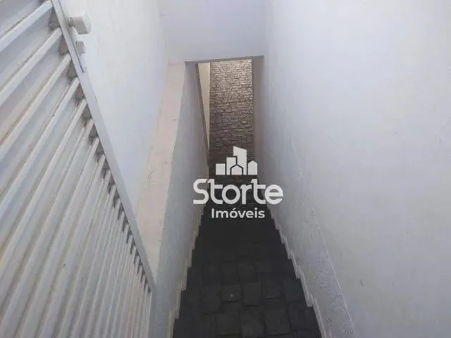 Imagem 12: Casa com 3 Dormitórios para Alugar, 280 M² por R$ 3.800/Mês - Tabajaras