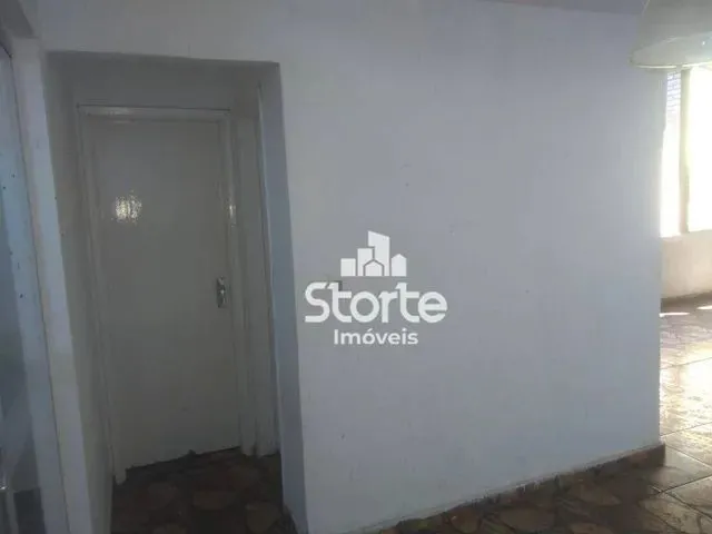 Imagem 13: Casa com 3 Dormitórios para Alugar, 280 M² por R$ 3.800/Mês - Tabajaras