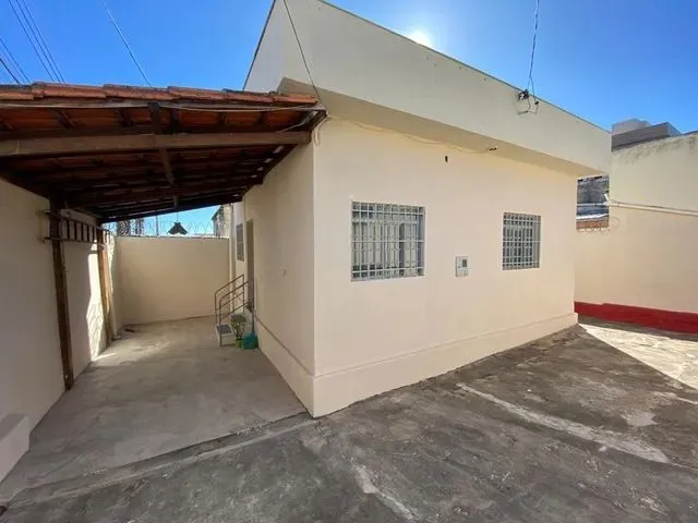 Imagem: Casa com 2 Dormitórios para Alugar em Belo