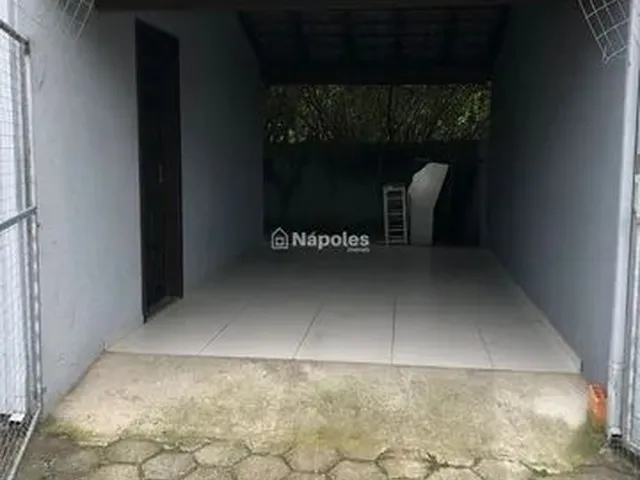 Imagem 4: Casa de 2 Dormitórios para Alugar no Campeche