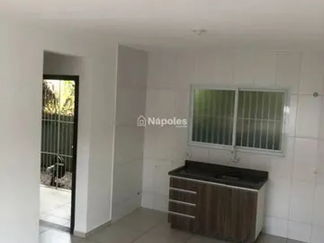 Imagem 15: Casa de 2 Dormitórios para Alugar no Campeche