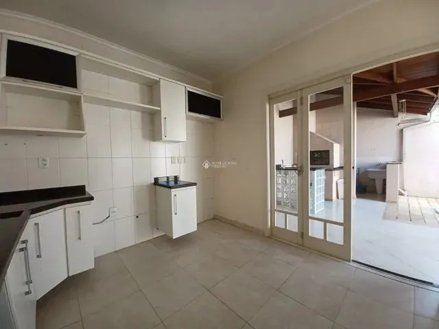 Imagem 2: Canoas - Casa Padrão - Mont Serrat