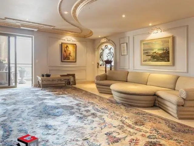 Imagem: O apartamento possui 4 Dormitórios, 4 Suítes, 5