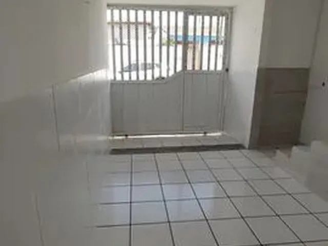 Imagem 2: Aluga-Se Casa/Sobrado para Aluguel no Bairro de Candelária !