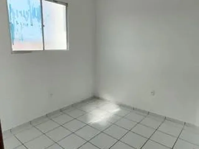 Imagem 13: Aluga-Se Casa/Sobrado para Aluguel no Bairro de Candelária !