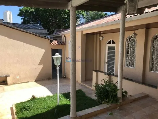 Imagem: Casa Térrea de Vila com 120M², Próximo