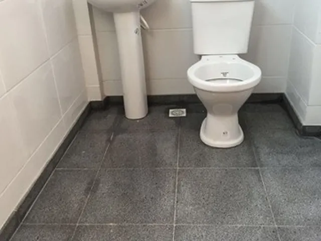 Imagem 2: Aluguel Ou Venda de 2 Andares Centro Nilópolis Rj