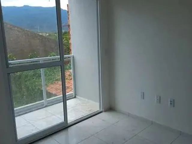 Imagem 10: Apartamento para Venda Possui 53 Metros Quadrados com 2 Quartos em Centro - Maranguape - C