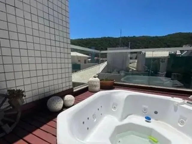 Imagem: Cobertura - Praia Brava - Florianópolis