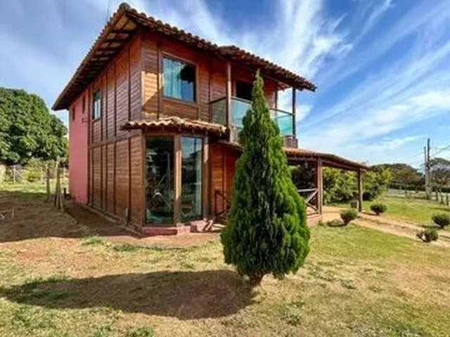 Imagem: Casa de Condomínio com 3 Dormitórios À