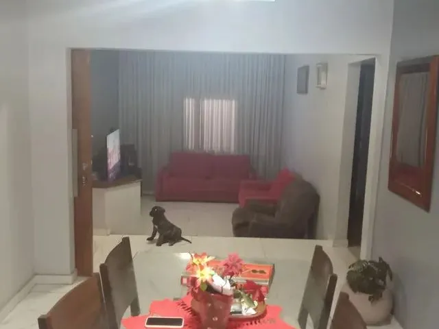 Imagem: Vendo Casa 5/4 Suíte em Condomínio Fechado