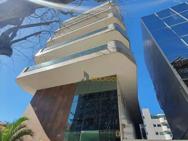 Imagem: Cobertura com 3 Dormitórios À Venda, 230