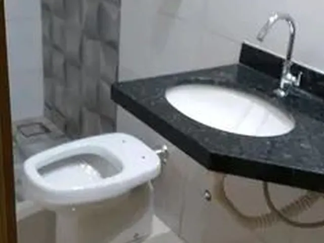 Imagem 2: Casa 3 Dormitórios para Venda em Campo Grande - Ms